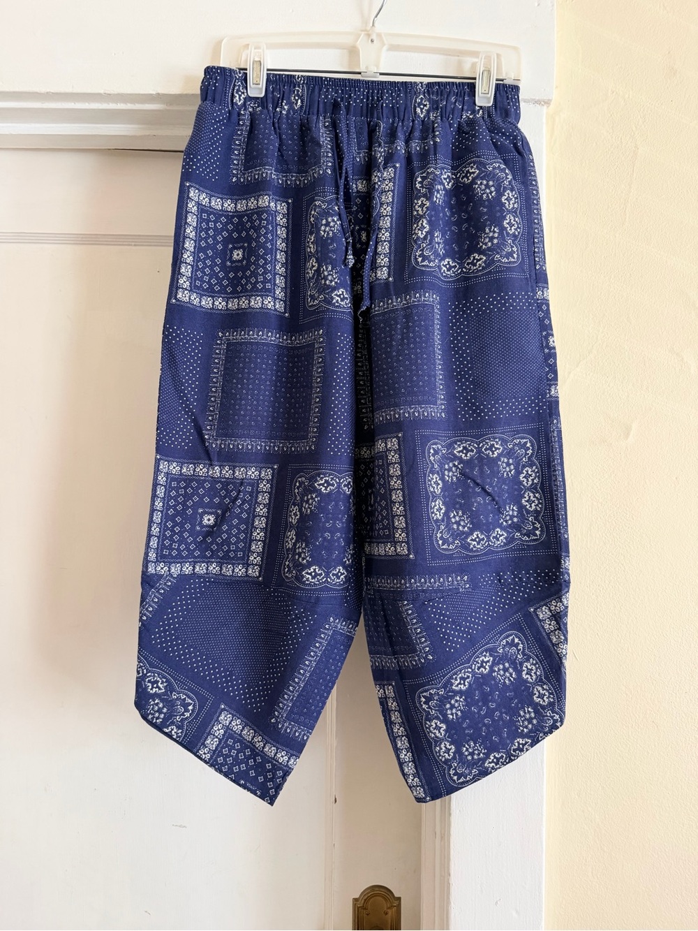 Coofandy Men’s M Bandana Paisley Cropped Wide Leg Pants Navy Blue